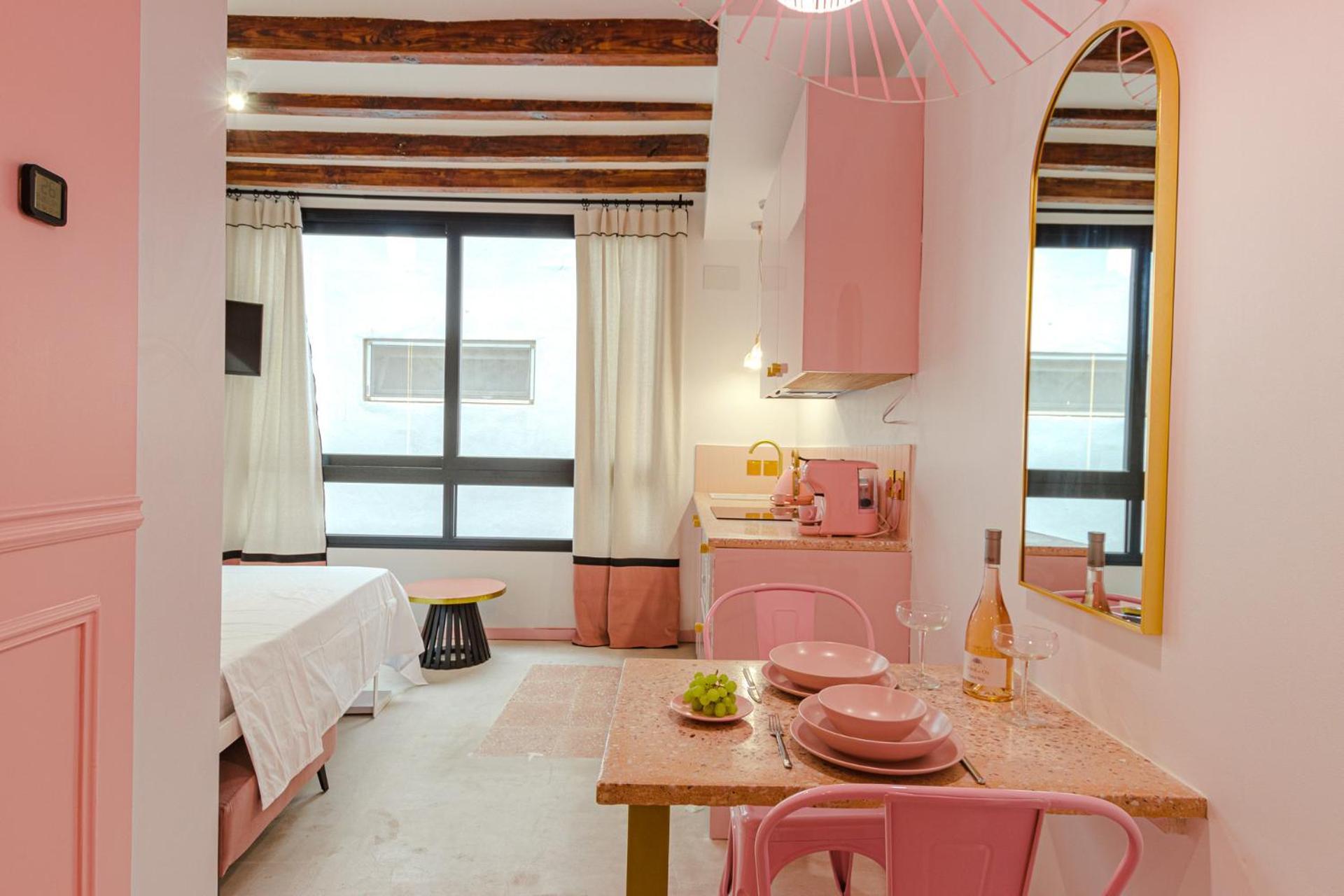 אליקאנטה Glamorous Pink Studio In City Center מראה חיצוני תמונה