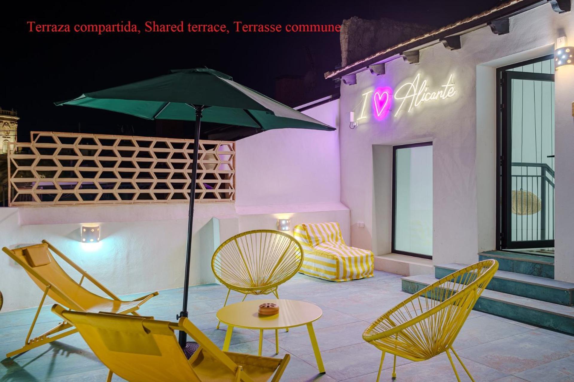 אליקאנטה Glamorous Pink Studio In City Center מראה חיצוני תמונה